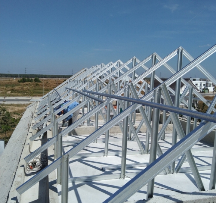 Dịch vụ thiết kế, cung cấp và thi công hệ giàn thép C mạ kẽm